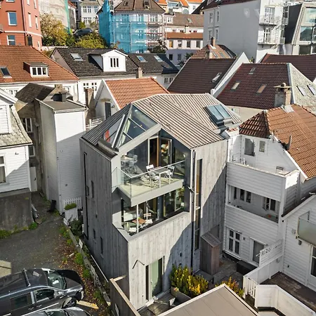 Bryggen Penthouse I New 2021 Apartment