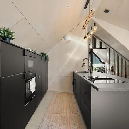 Bryggen Penthouse - Terrace & View * Bergen